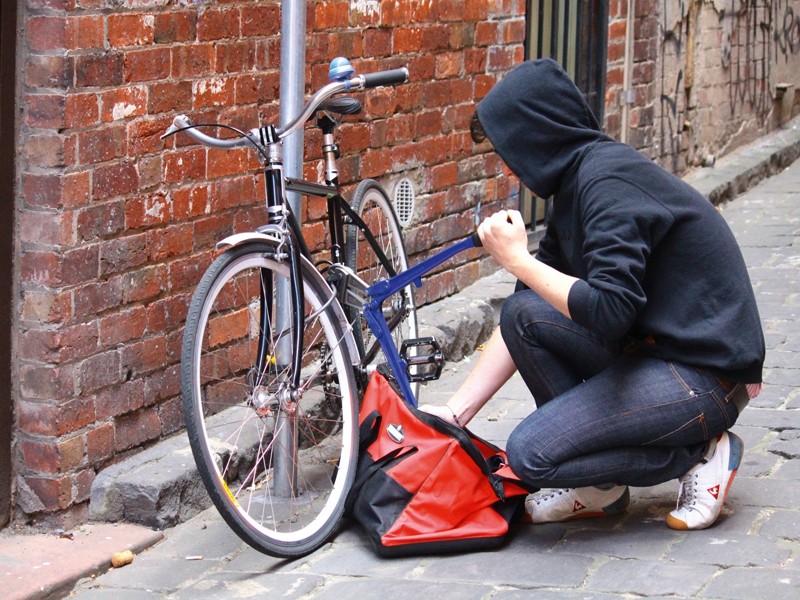 Todo lo que tienes que comprar para que no te roben la bicicleta