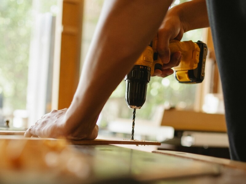 Comparativa de los servicios de manitas o bricolaje en los seguros de hogar